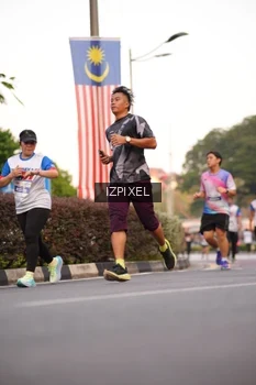 Runner Photo 4707492