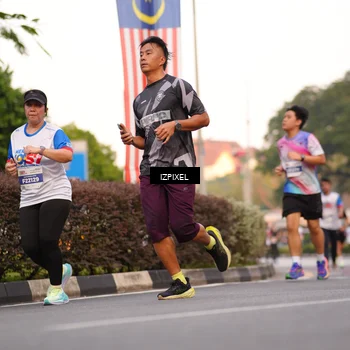 Runner Photo 4707503