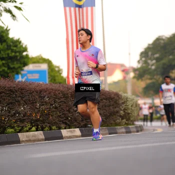 Runner Photo 4707537