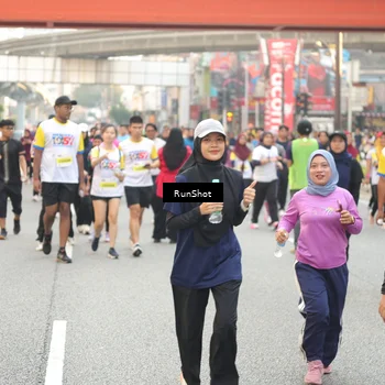 Runner Photo 4707553