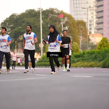 Runner Photo 4707556