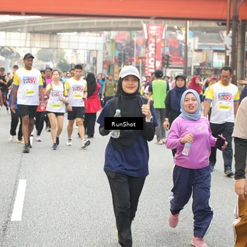 Runner Photo 4707576