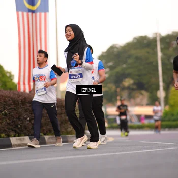 Runner Photo 4707579