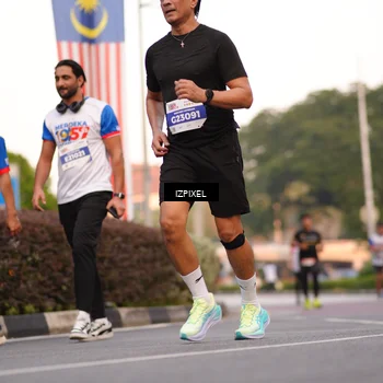 Runner Photo 4707601