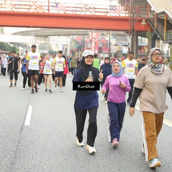 Runner Photo 4707615