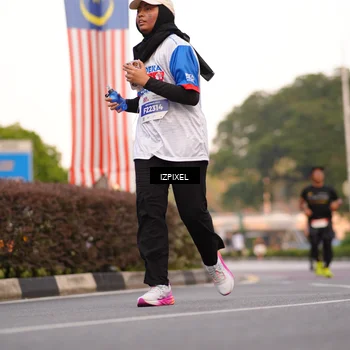 Runner Photo 4707624