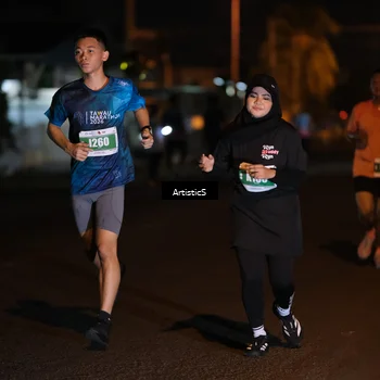 Runner Photo 4707626