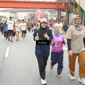 Runner Photo 4707628