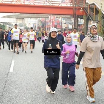 Runner Photo 4707643