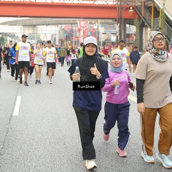 Runner Photo 4707664