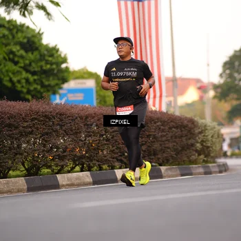 Runner Photo 4707673