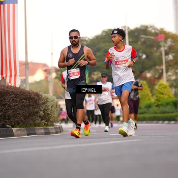 Runner Photo 4707678