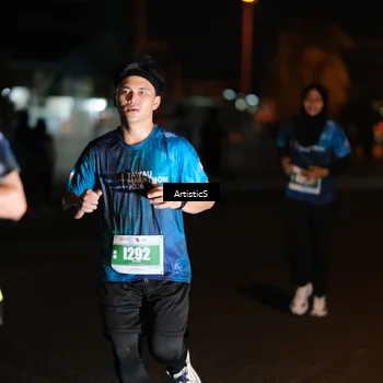 Runner Photo 4707712