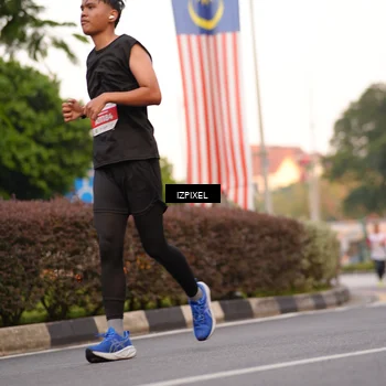 Runner Photo 4707723