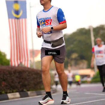 Runner Photo 4707733
