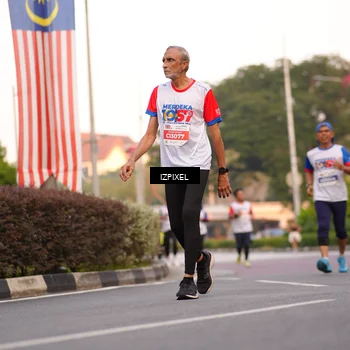 Runner Photo 4707752