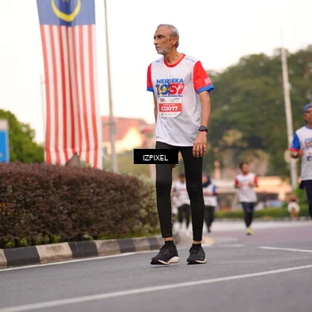 Runner Photo 4707761