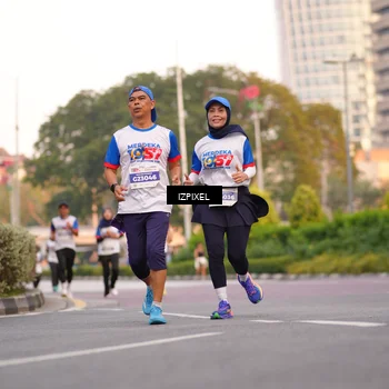 Runner Photo 4707769