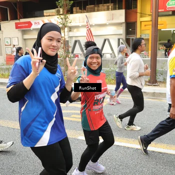 Runner Photo 4707774