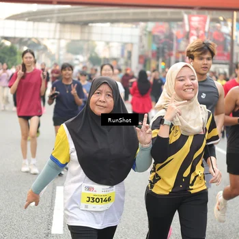 Runner Photo 4707776