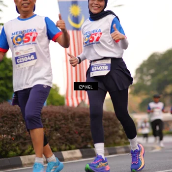 Runner Photo 4707824