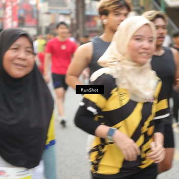 Runner Photo 4707841