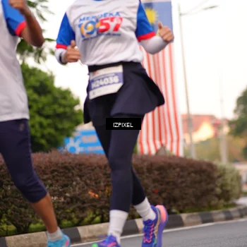 Runner Photo 4707845