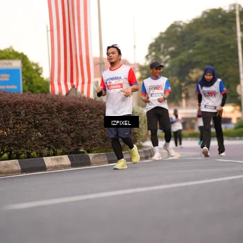 Runner Photo 4707854