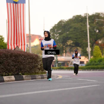 Runner Photo 4707874