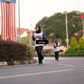 Runner Photo 4707879