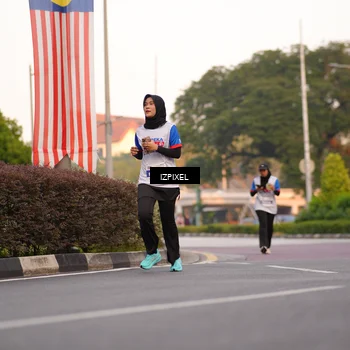 Runner Photo 4707880