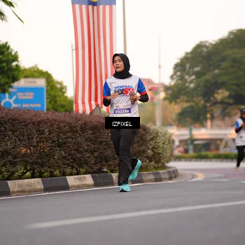 Runner Photo 4707892