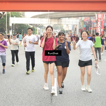 Runner Photo 4707915