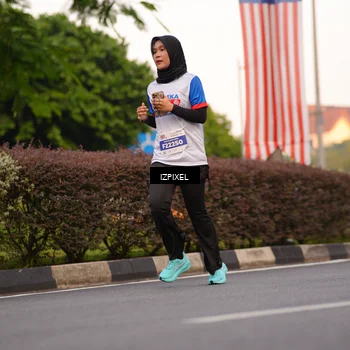 Runner Photo 4707917