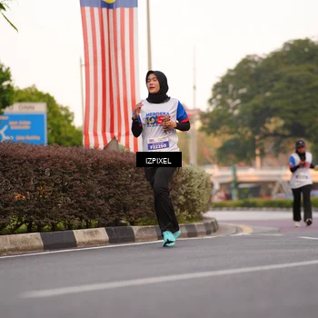 Runner Photo 4707918
