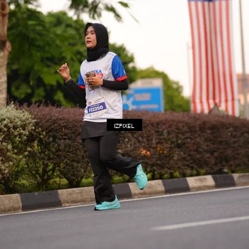 Runner Photo 4707922