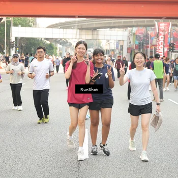 Runner Photo 4707925