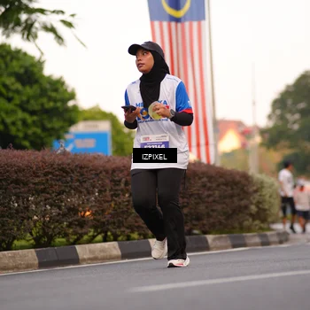 Runner Photo 4707944