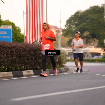 Runner Photo 4707965