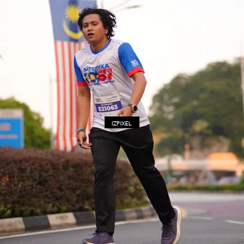 Runner Photo 4707993