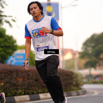 Runner Photo 4707995