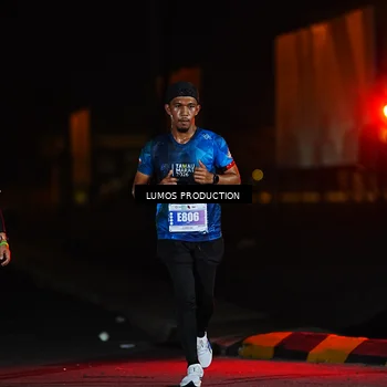 Runner Photo 4708074