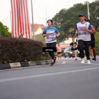 Runner Photo 4708077