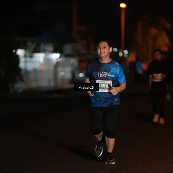 Runner Photo 4708086
