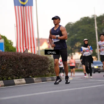 Runner Photo 4708105