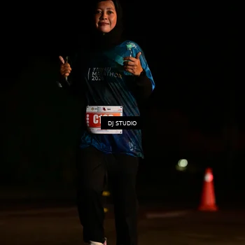 Runner Photo 4708115