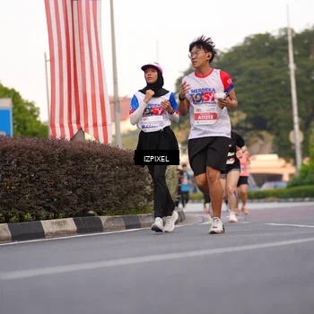 Runner Photo 4708132