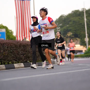 Runner Photo 4708142