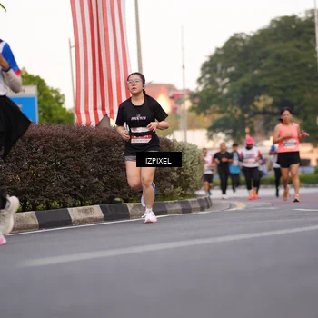 Runner Photo 4708157