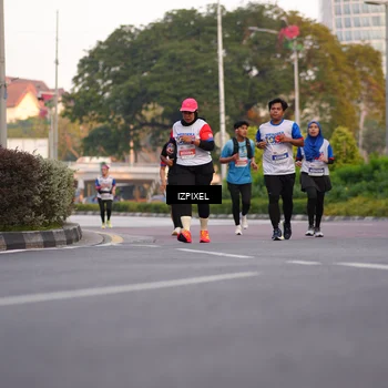 Runner Photo 4708195